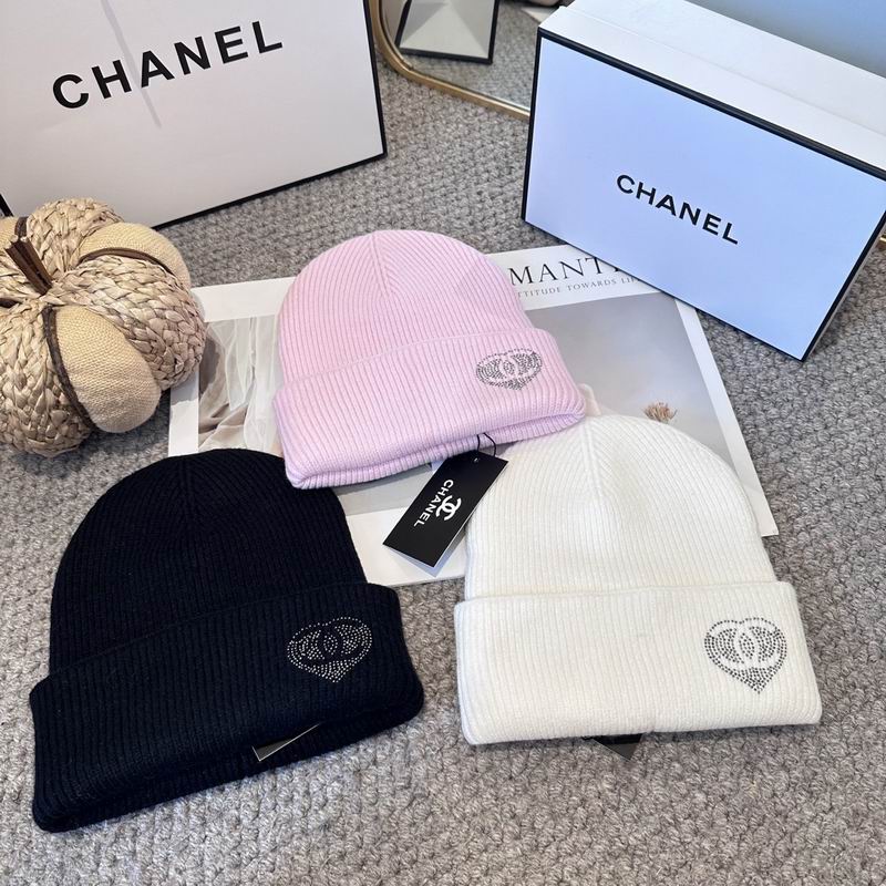 Chanel hat 013121